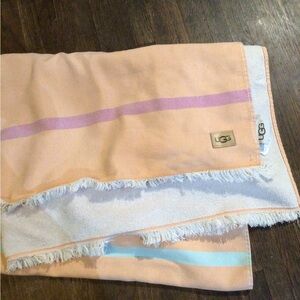 UGG Striped Pastel Beach Towel*read
